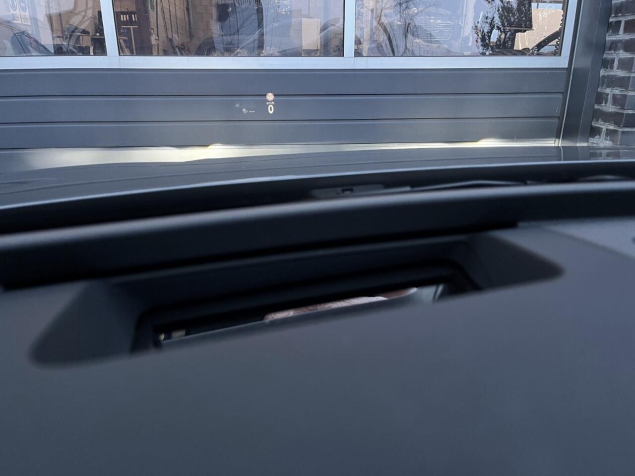 Volkswagen PASSAT 1.5 TSI EHYBRID 150 KW BUSINESS - TREKH.