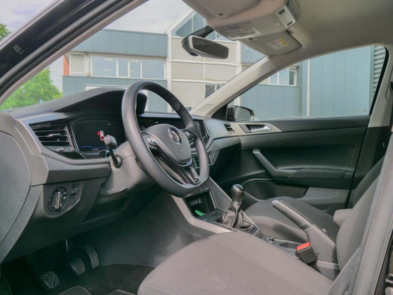 Volkswagen POLO 1.0 TSI Comf.l. Bus.