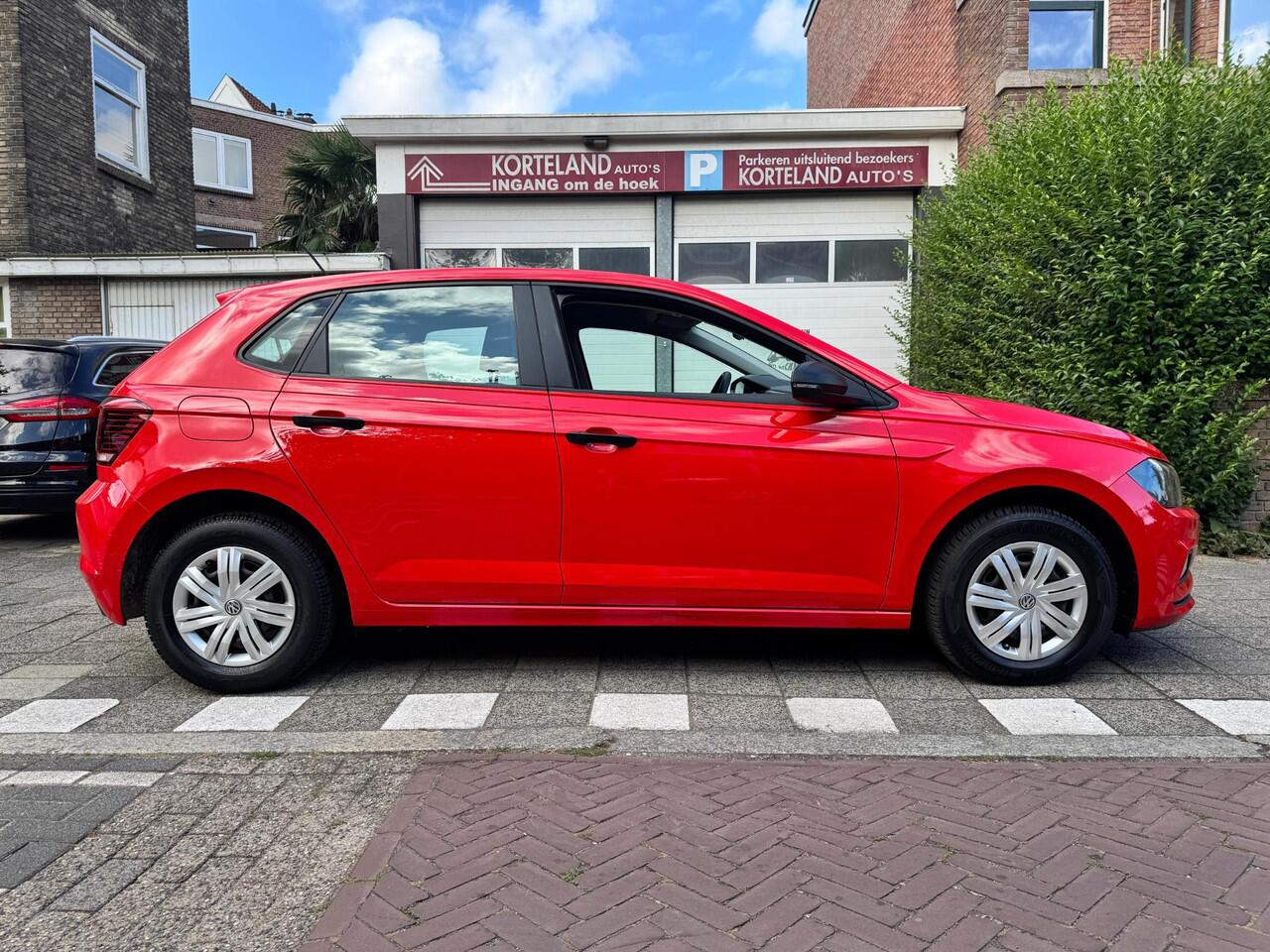 Volkswagen POLO 1.0 MPI Trendline