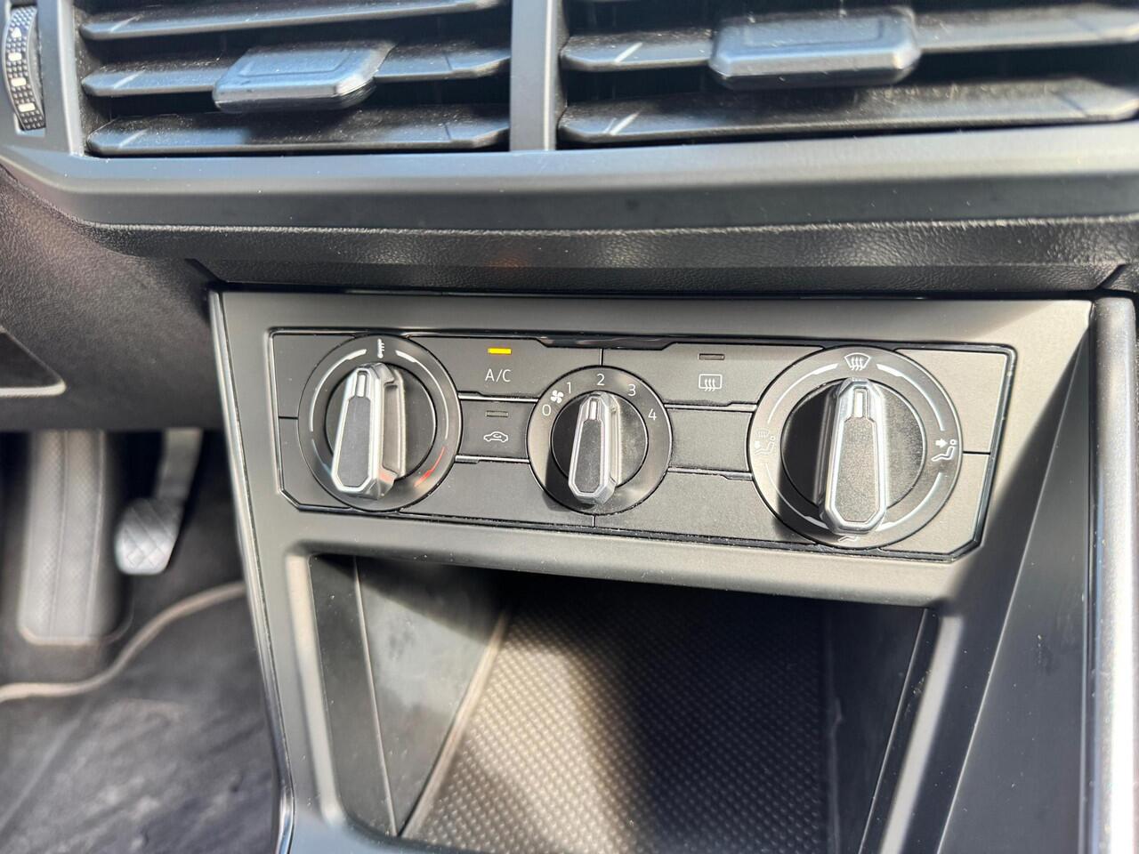 Volkswagen POLO 1.0 MPI Trendline