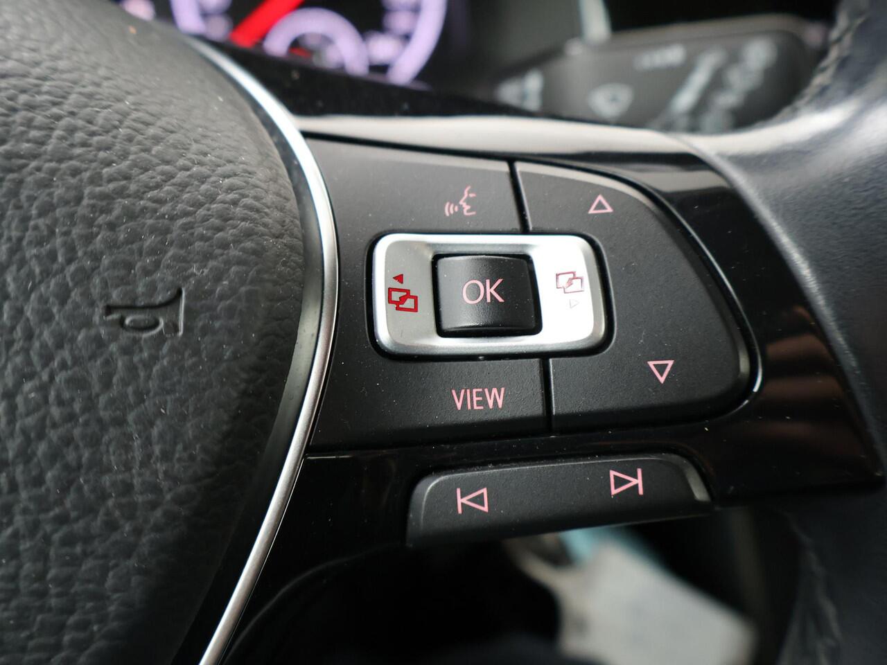 Volkswagen POLO 1.0 TSI Comfortline | 95 PK | Applecarplay/ Android auto | Adaptive Cruisecontrol |