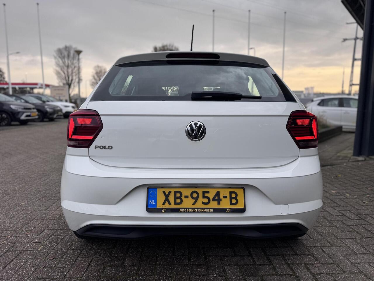 Volkswagen POLO 1.0 TSI Comfortline Incl. 12 maanden garantie en beurt | Airco | LMV | Bluetooth | Cruise