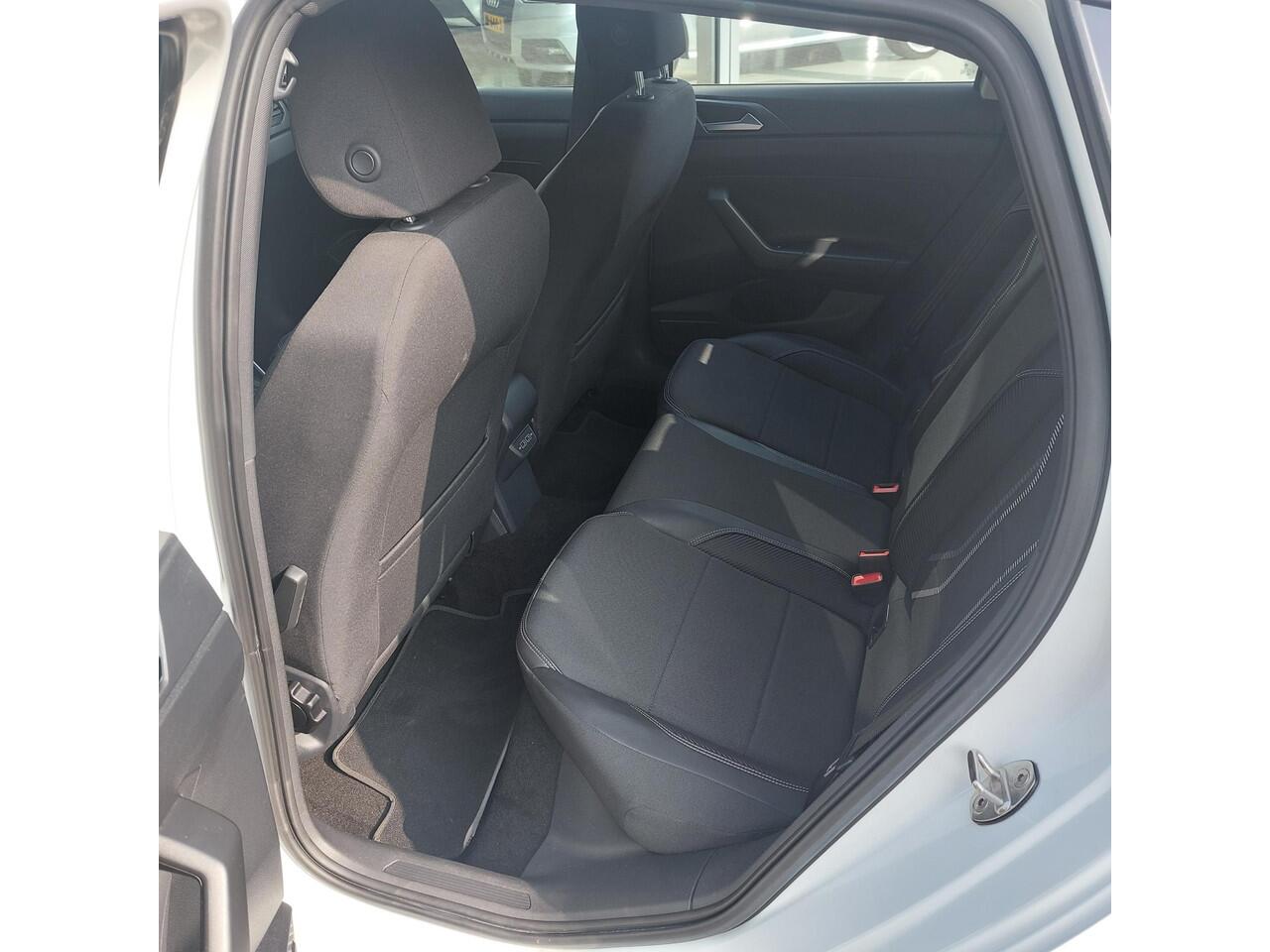 Volkswagen POLO 1.0 TSI Comfortline| Apple Carplay| Sportstoelen half leer.