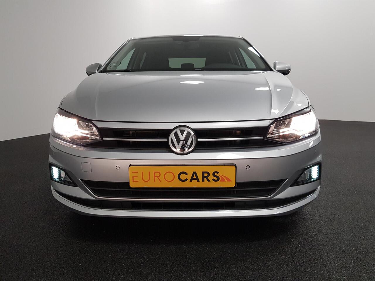 Volkswagen POLO 1.0 TSI 115pk DSG Highline | Navigatie | Climate Control | Parkeersensoren voor + achter | Adaptive Cruise Control | Lichtmetalen Velgen |