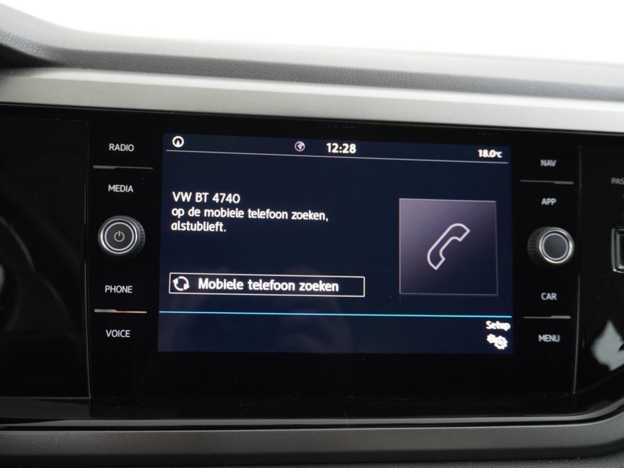 Volkswagen POLO comfort line ,nav,carplay