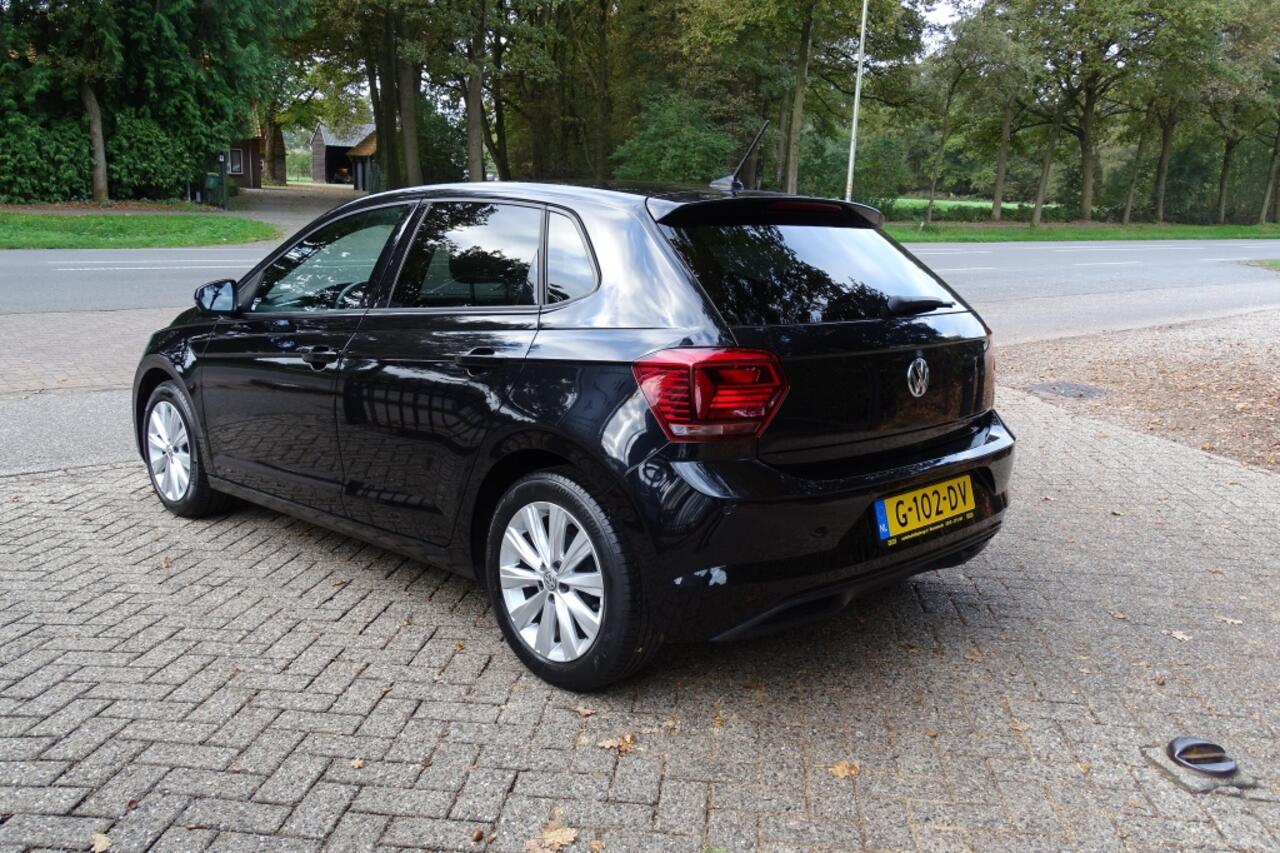 Volkswagen POLO 1.0 TSI Highline VIRTUAL COCKPIT 1e eig