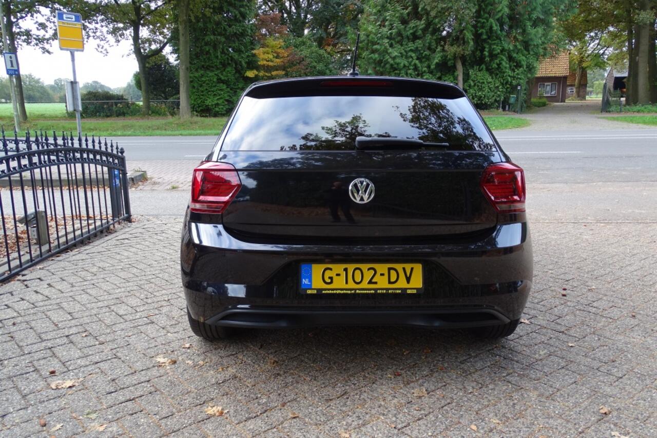 Volkswagen POLO 1.0 TSI Highline VIRTUAL COCKPIT 1e eig