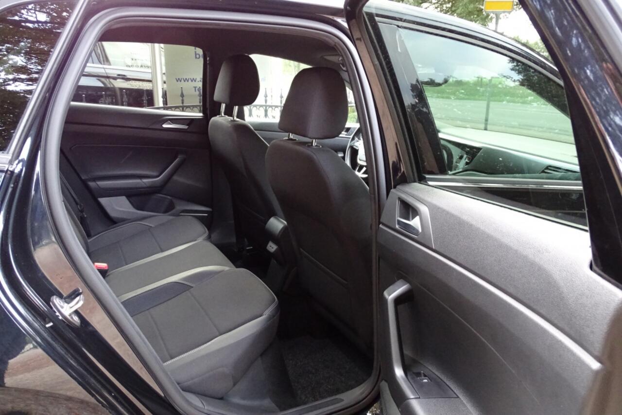 Volkswagen POLO 1.0 TSI Highline VIRTUAL COCKPIT 1e eig