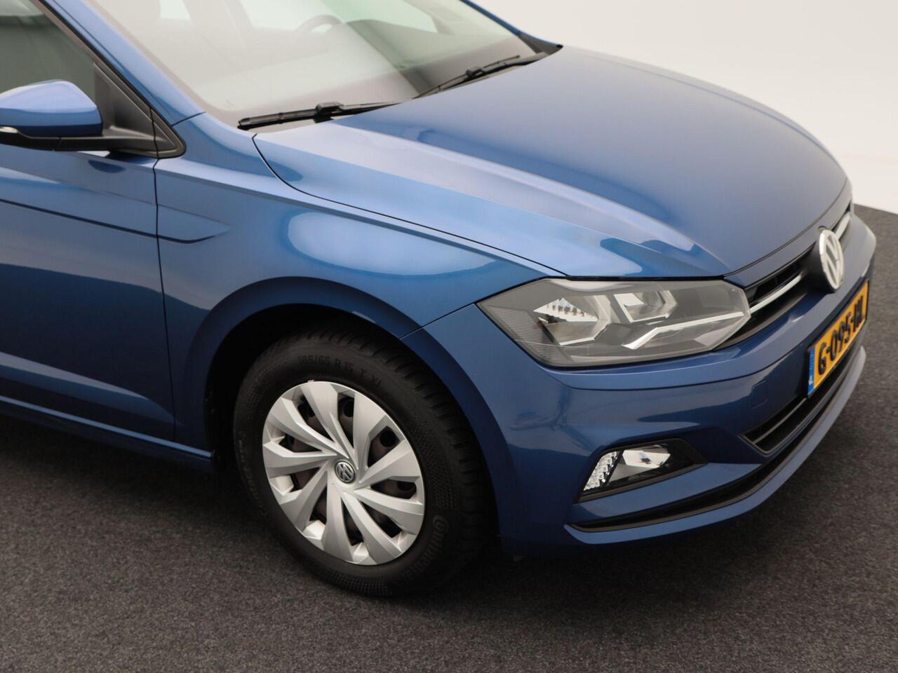 Volkswagen POLO 1.0 TSi Comfortline | Adaptive Cruise | Navigatiesysteem | CarPlay | Lederen Stuurwiel | LED | 99.905 Km!!