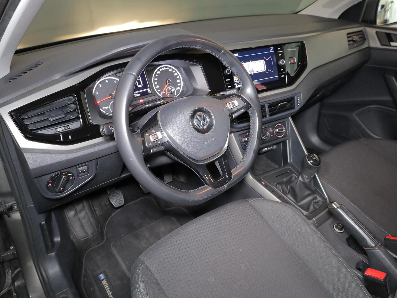 Volkswagen POLO 1.0 TSI Comfortline 95 pk | Navigatie | Parkeersensoren | Adaptieve cruise control | Apple Carplay/Android Auto |