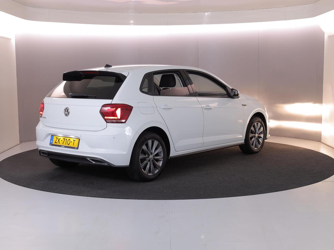 Volkswagen POLO 1.0 TSI Comfortline 95 pk | Navigatie | Parkeersensoren | Adaptieve cruise control | Apple Carplay/Android Auto |