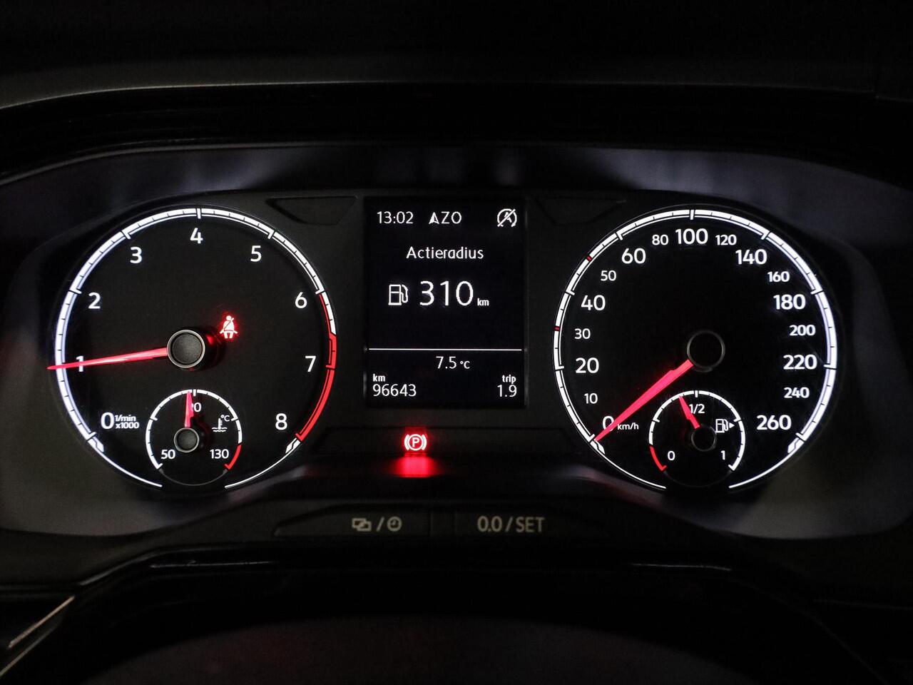 Volkswagen POLO 1.0 TSI Comfortline 95 pk | Navigatie | Parkeersensoren | Adaptieve cruise control | Apple Carplay/Android Auto |