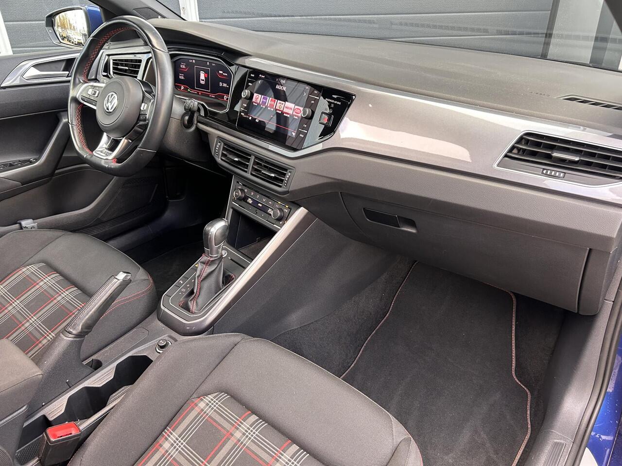 Volkswagen POLO 2.0 TSI GTI | Dealer onderhouden | Keyless | Pano | Dode hoek |