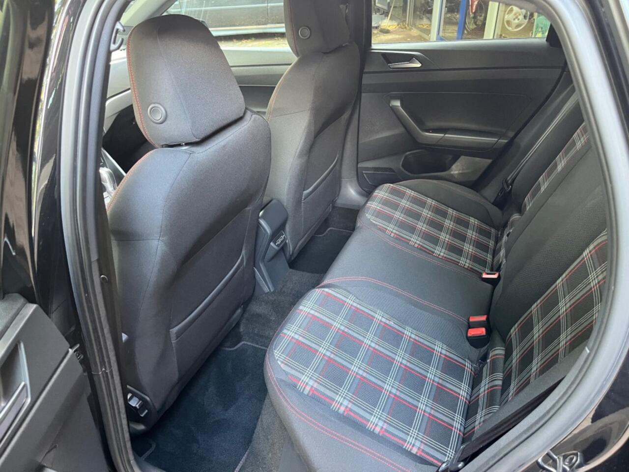 Volkswagen POLO 2.0 TSI GTI