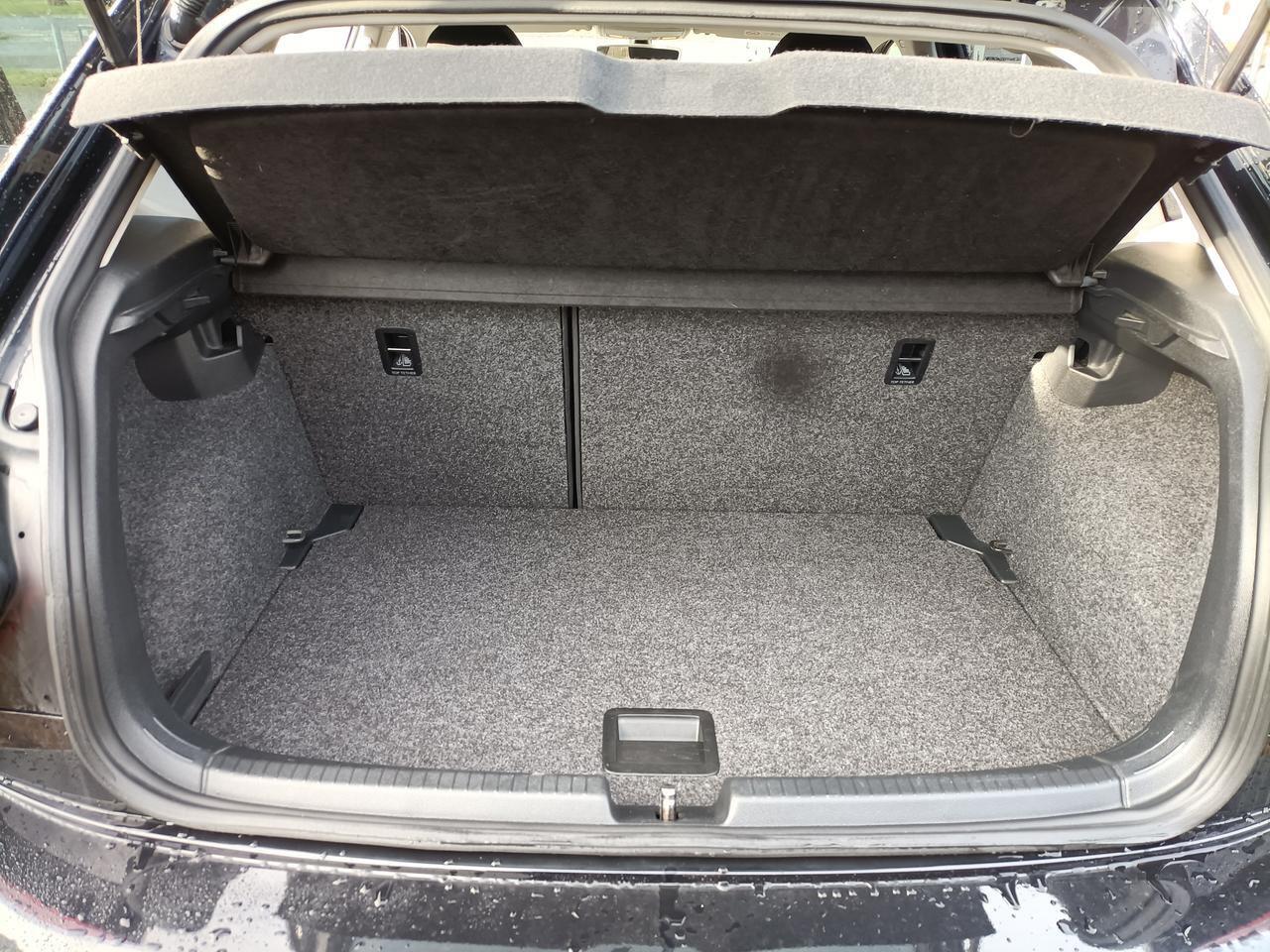 Volkswagen POLO 1.0 MPI Comfort, Cruise,Airco,Navi via App