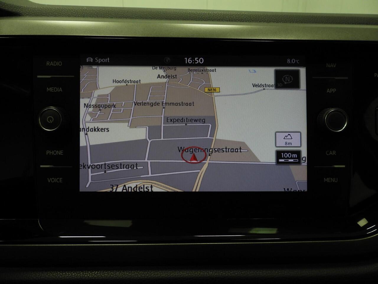 Volkswagen POLO 1.0 TSI Comfortline Business NAVI/CLIMA/CAMERA/17"LMV!