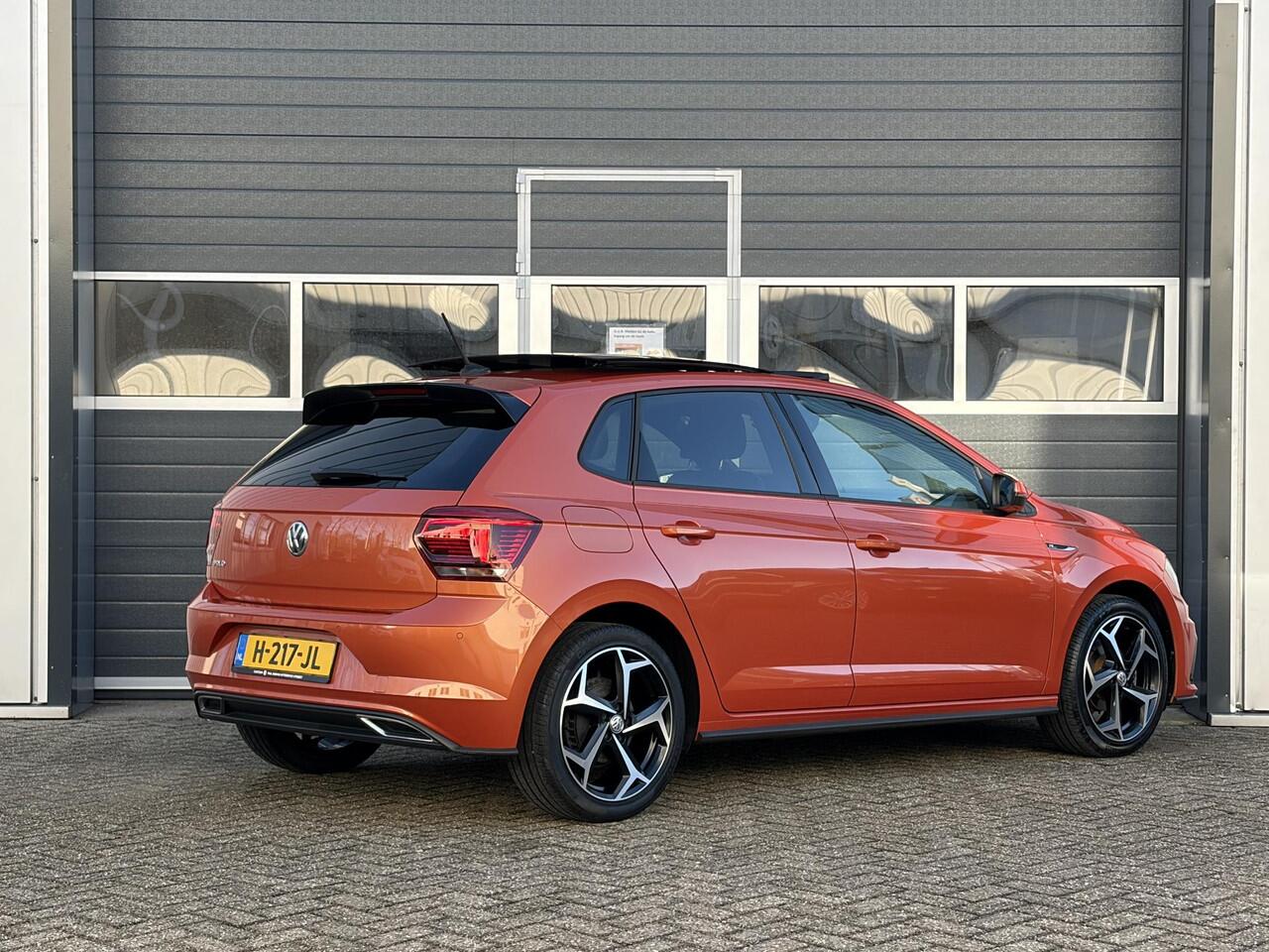Volkswagen POLO 1.0 TSI Highline Business R line | Pano | Cruise | LED | Parkeer sensoren |