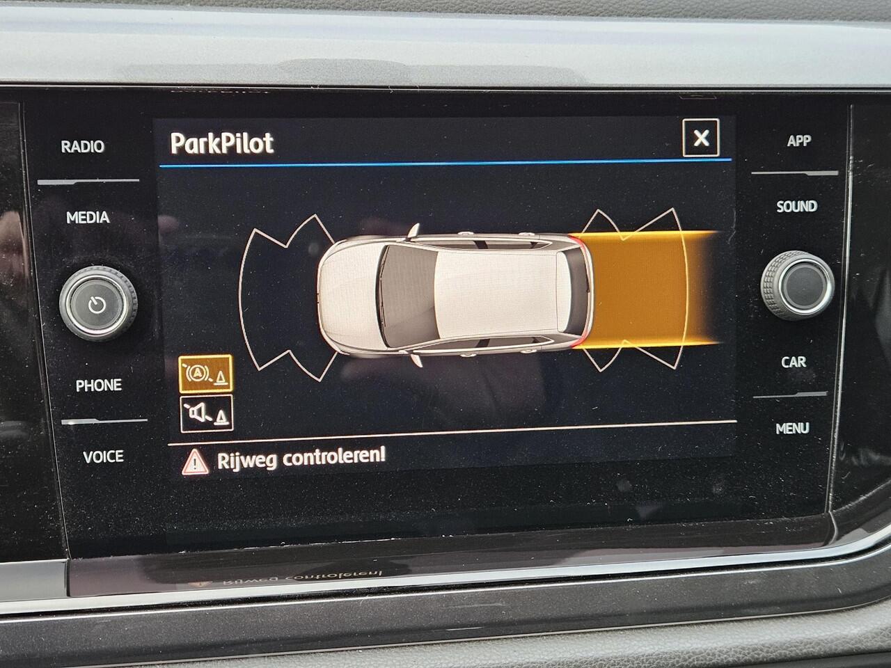 Volkswagen POLO 1.0 TSI Highline Automaat Carplay Stoelvw