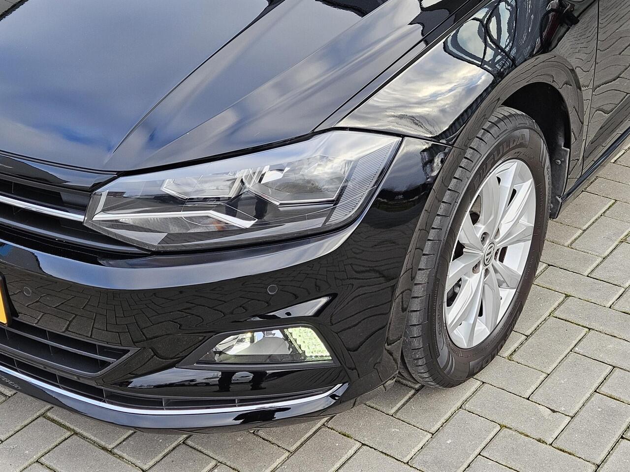 Volkswagen POLO 1.0 TSI Highline Automaat Carplay Stoelvw