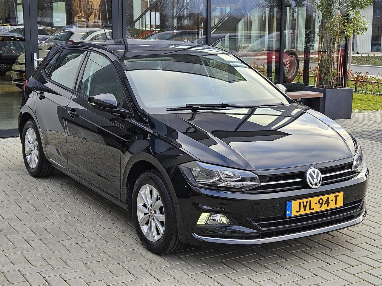 Volkswagen POLO 1.0 TSI Highline Automaat Carplay Stoelvw
