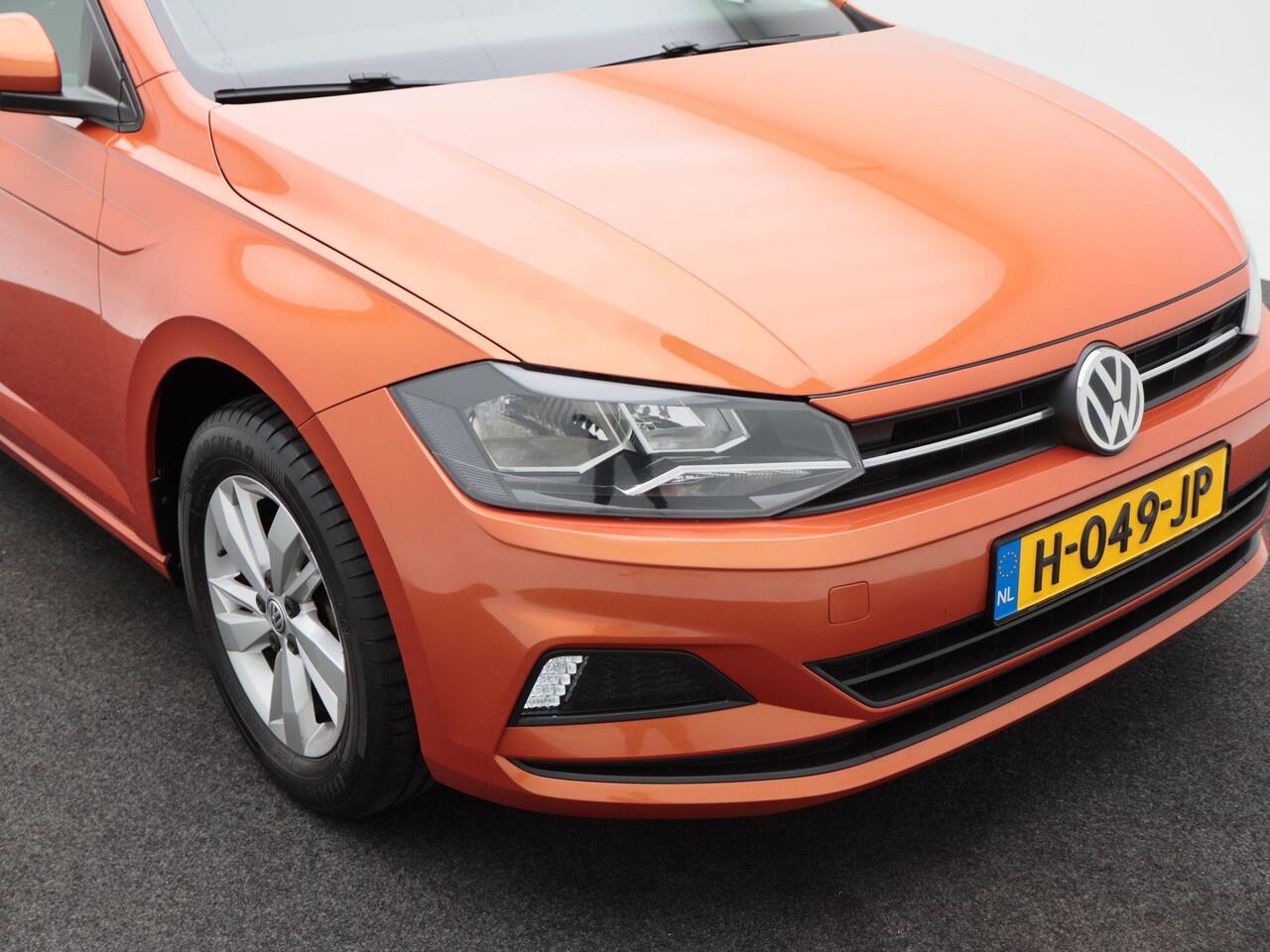 Volkswagen POLO 1.0 TSi Comfortline | Airco | Carplay | 15 Inch | 60.475 Km!!