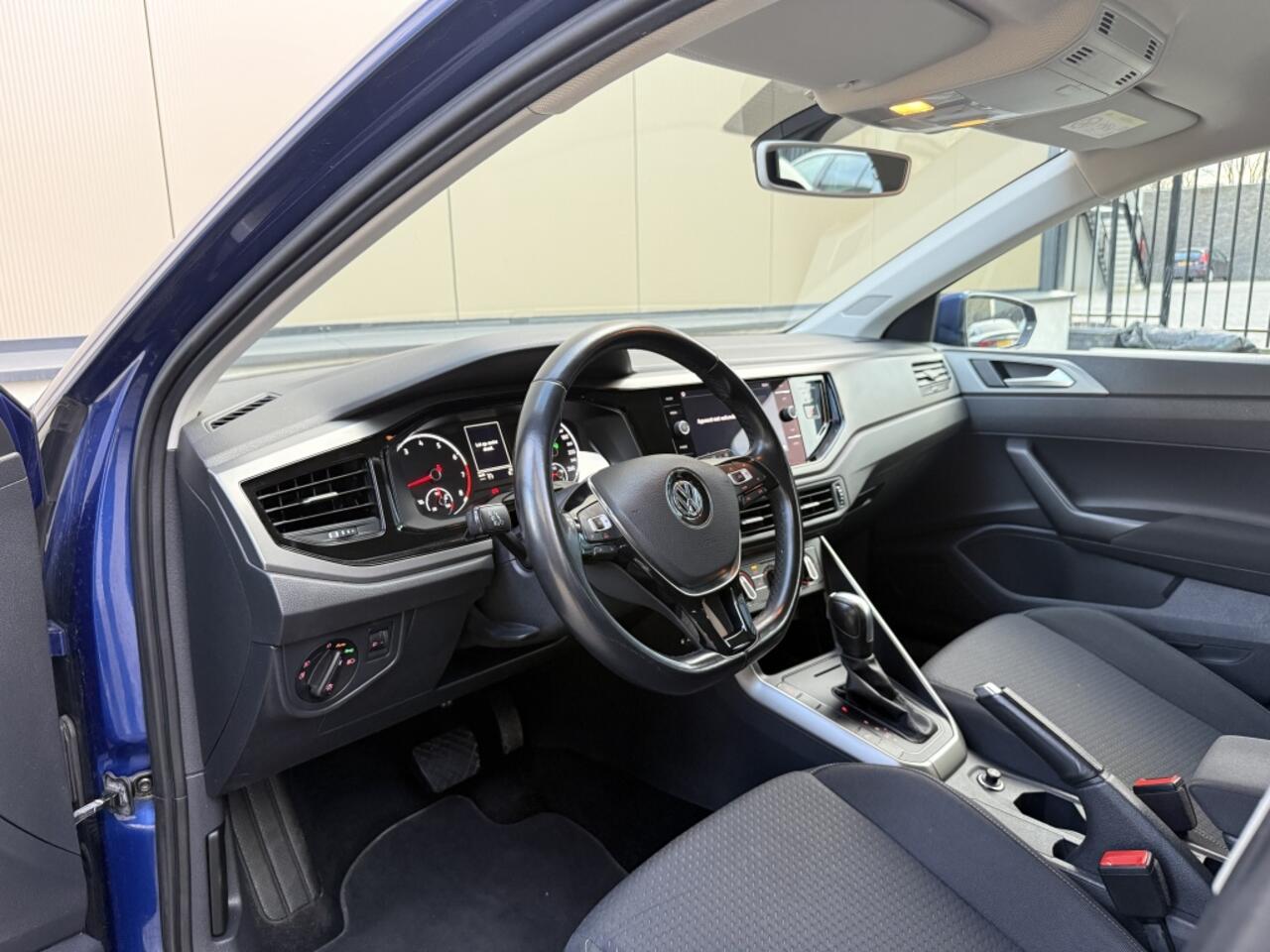 Volkswagen POLO 1.0 TSI Comfortline | Cruise controle | Apple carplay |