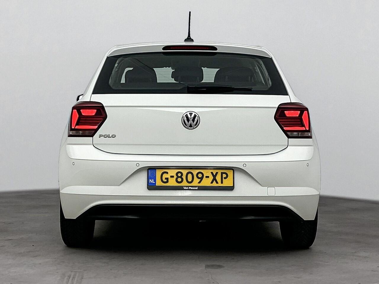 Volkswagen POLO 1.0 TSI Comfortline 95PK | CarPlay | Navigatie | Parkeersensoren | Airco | Cruise Control