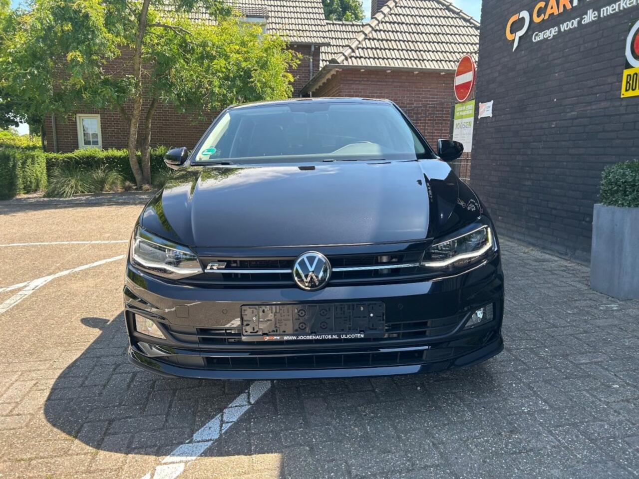 Volkswagen POLO 1.5 TSI HIGHL.BNSR R LINE