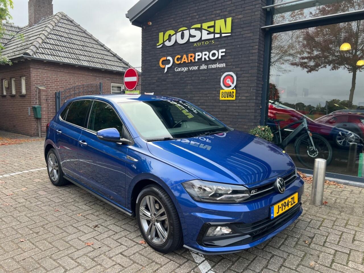 Volkswagen POLO 1.0 TSI HIGHL.BNSR 3x R LINE
