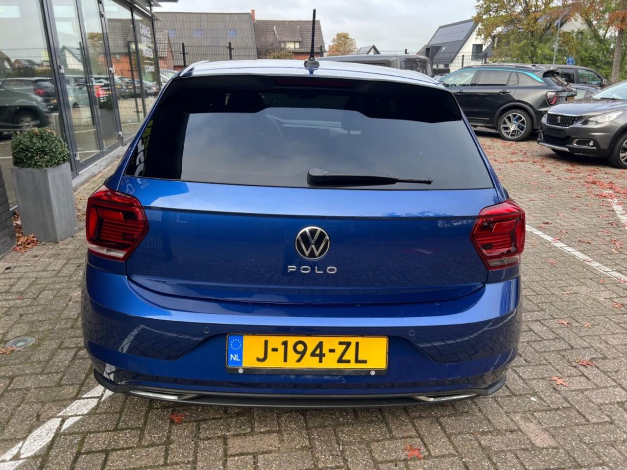 Volkswagen POLO 1.0 TSI HIGHL.BNSR 3x R LINE