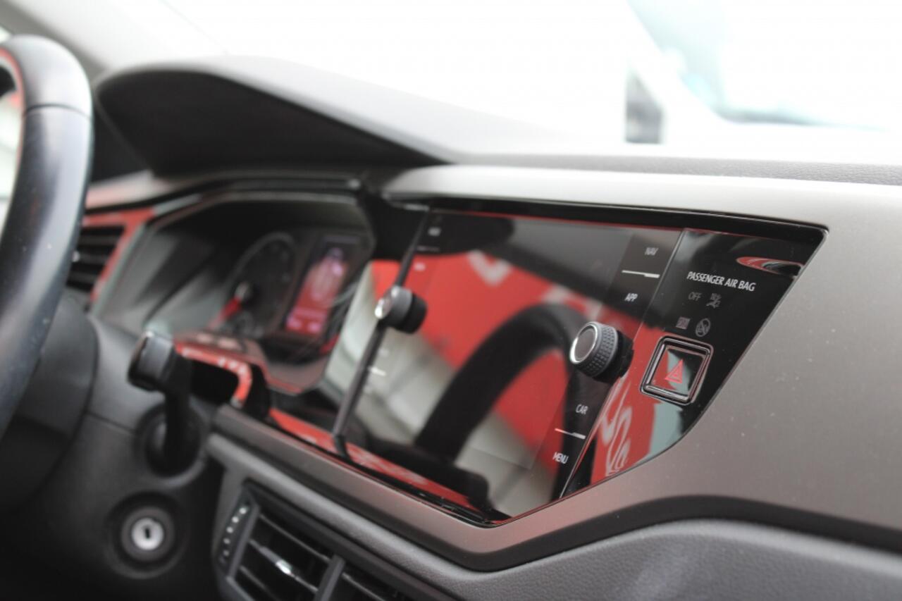 Volkswagen POLO 1.0 TSI Comfortline Business