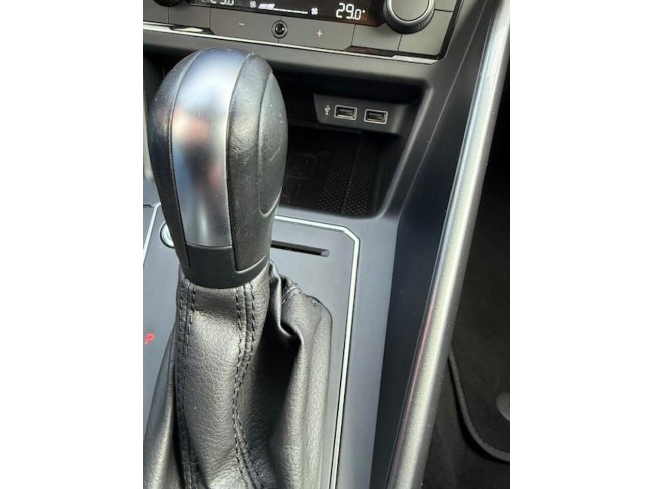 Volkswagen POLO 1.6 TDI Highline Business R