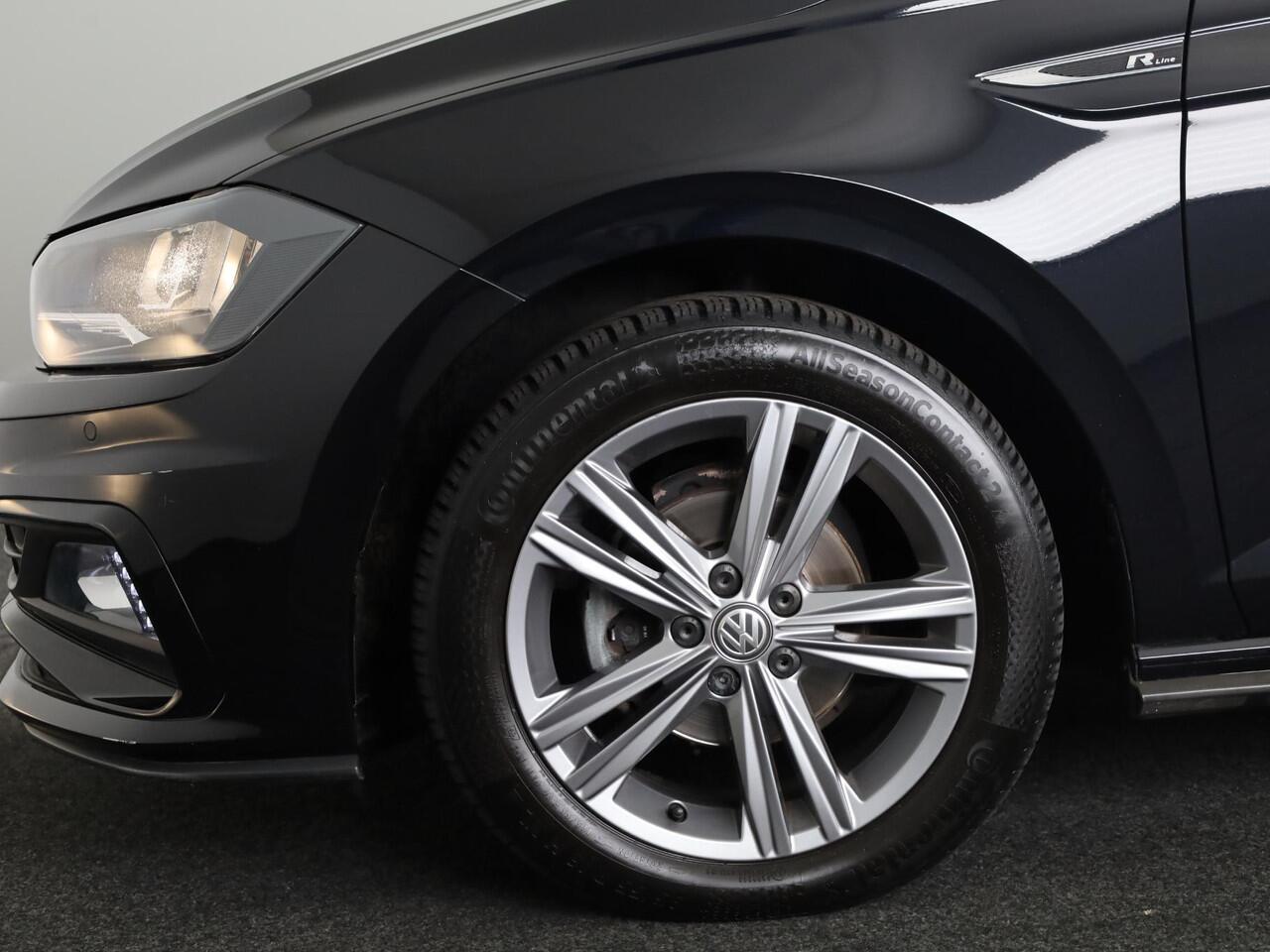 Volkswagen POLO 1.0 TSI Highline Business R 95PK DSG | Digitaal dashboard | Navigatie | Inklapbare spiegels |