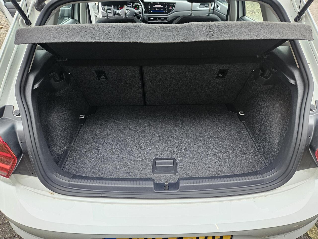 Volkswagen POLO 1.0 TSI Highline Automaat / Airco clima/ Navigatie/ Apple carplay/ Cruise/ LED/ LMV