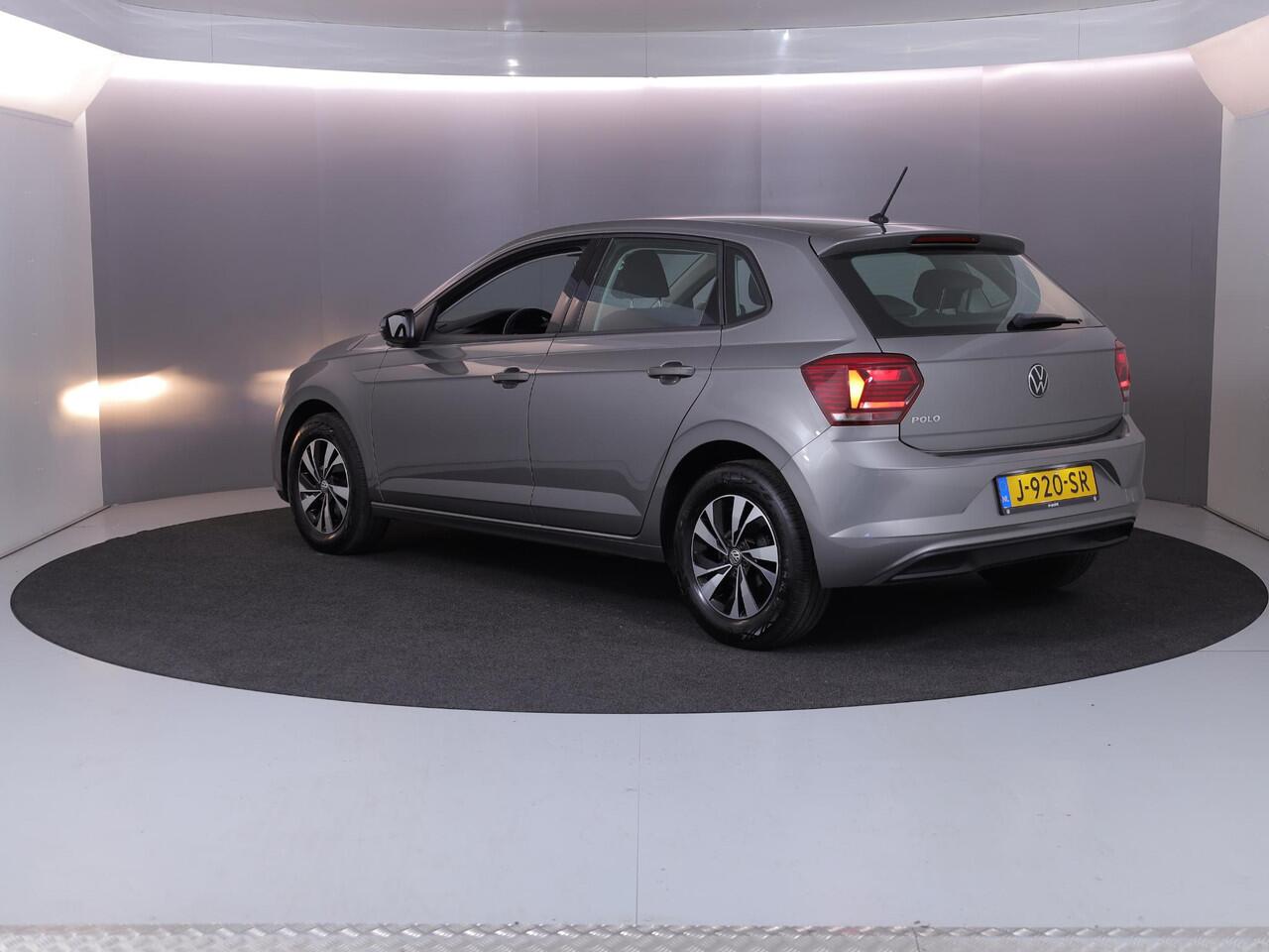 Volkswagen POLO 1.0 TSI Comfortline 95 pk | Navigatie via App | Achteruitrijcamera | Adaptieve cruise control |