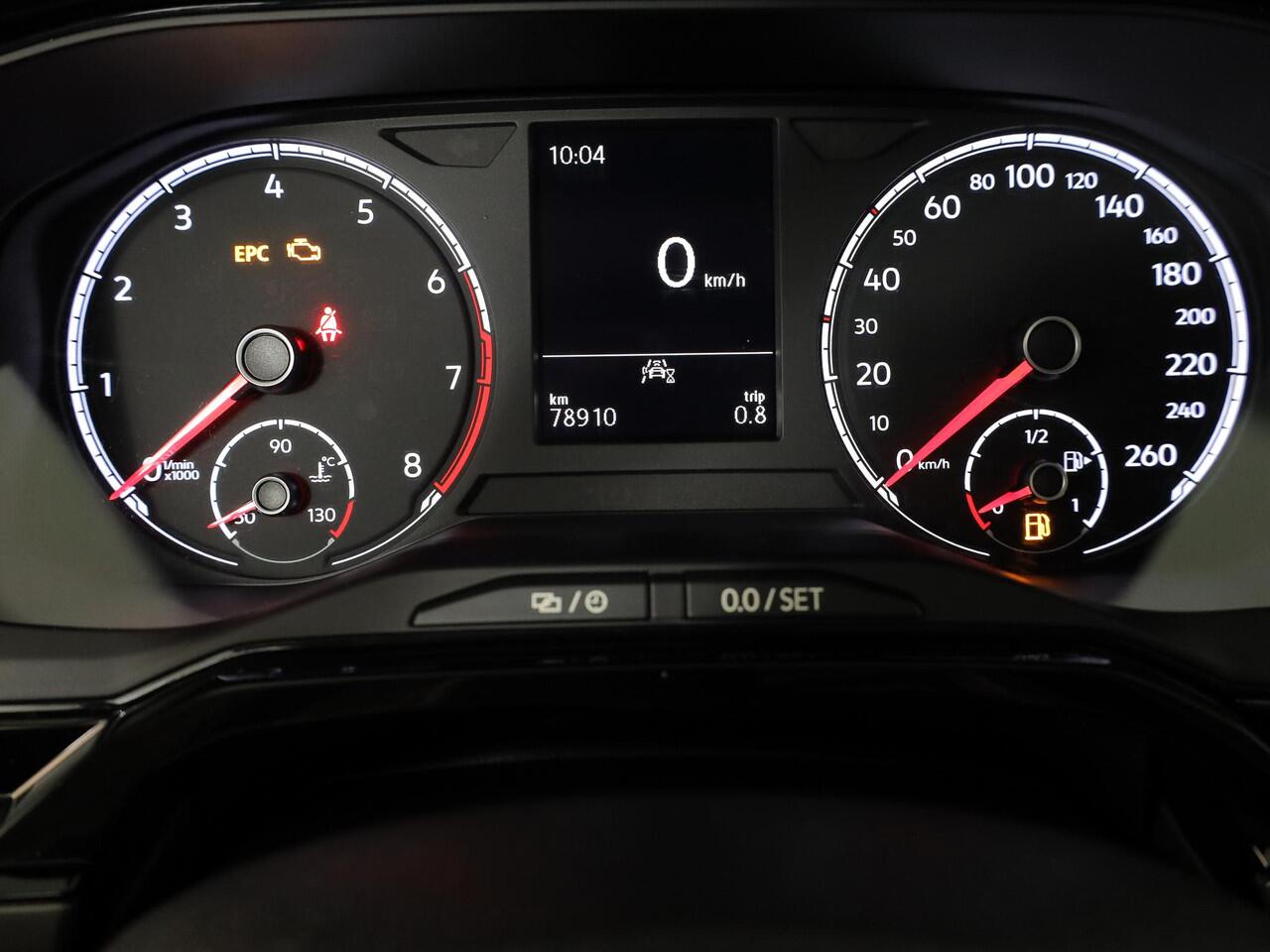 Volkswagen POLO 1.0 TSI Comfortline 95 pk | Navigatie via App | Achteruitrijcamera | Adaptieve cruise control |