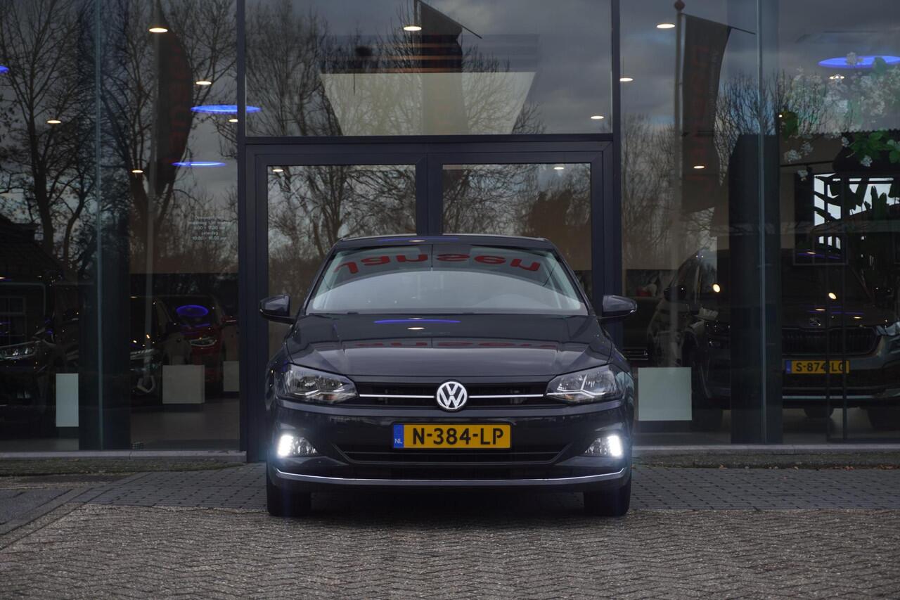Volkswagen POLO 1.0 TSI Highline Business R | CARPLAY | NAVI | CRUISE CTRL | PARKEERHULP | STOELVERW