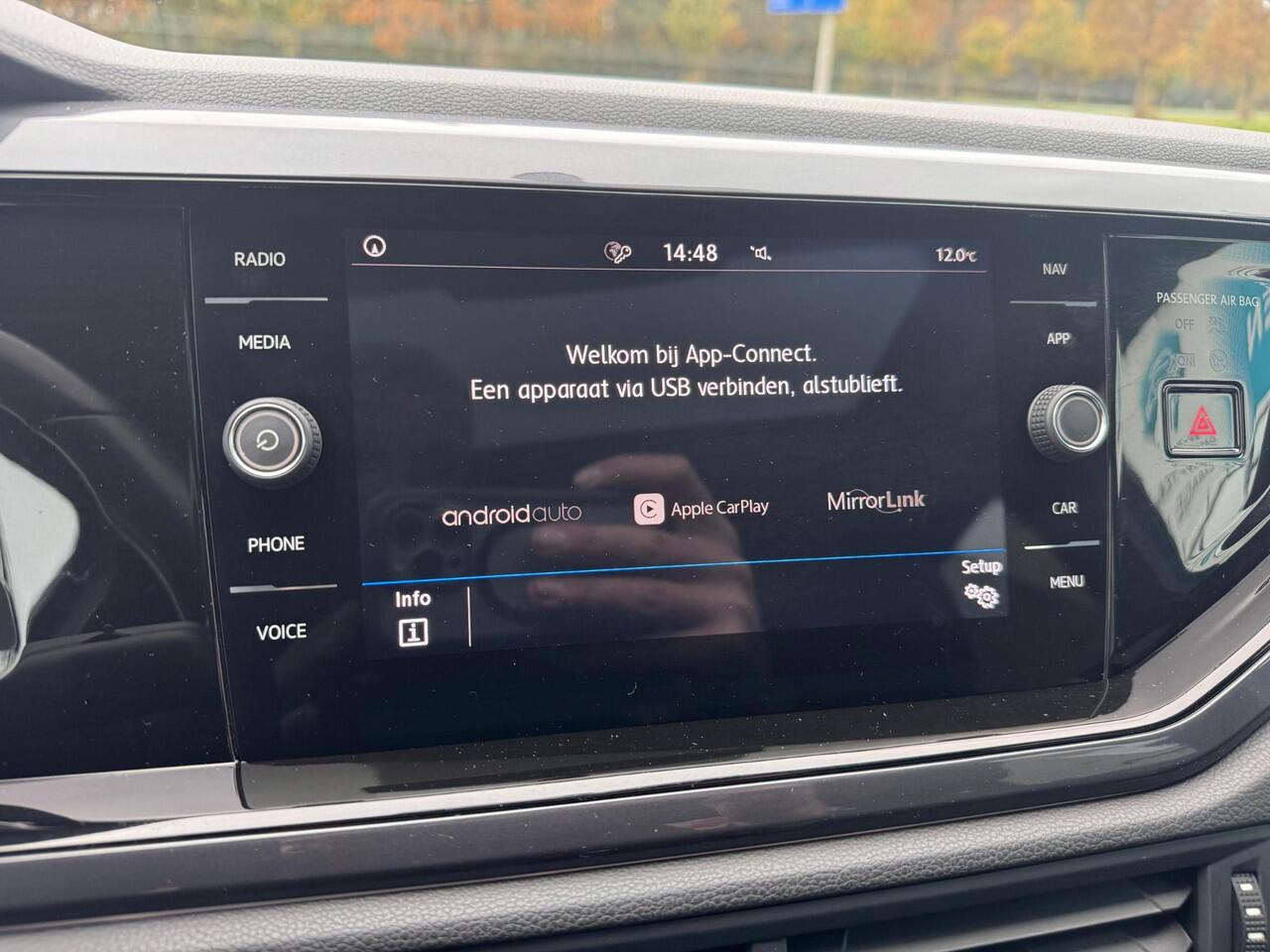 Volkswagen POLO 1.0 TSI Highline R-LINE CARPLAY/NAVI/STOELVERWARM