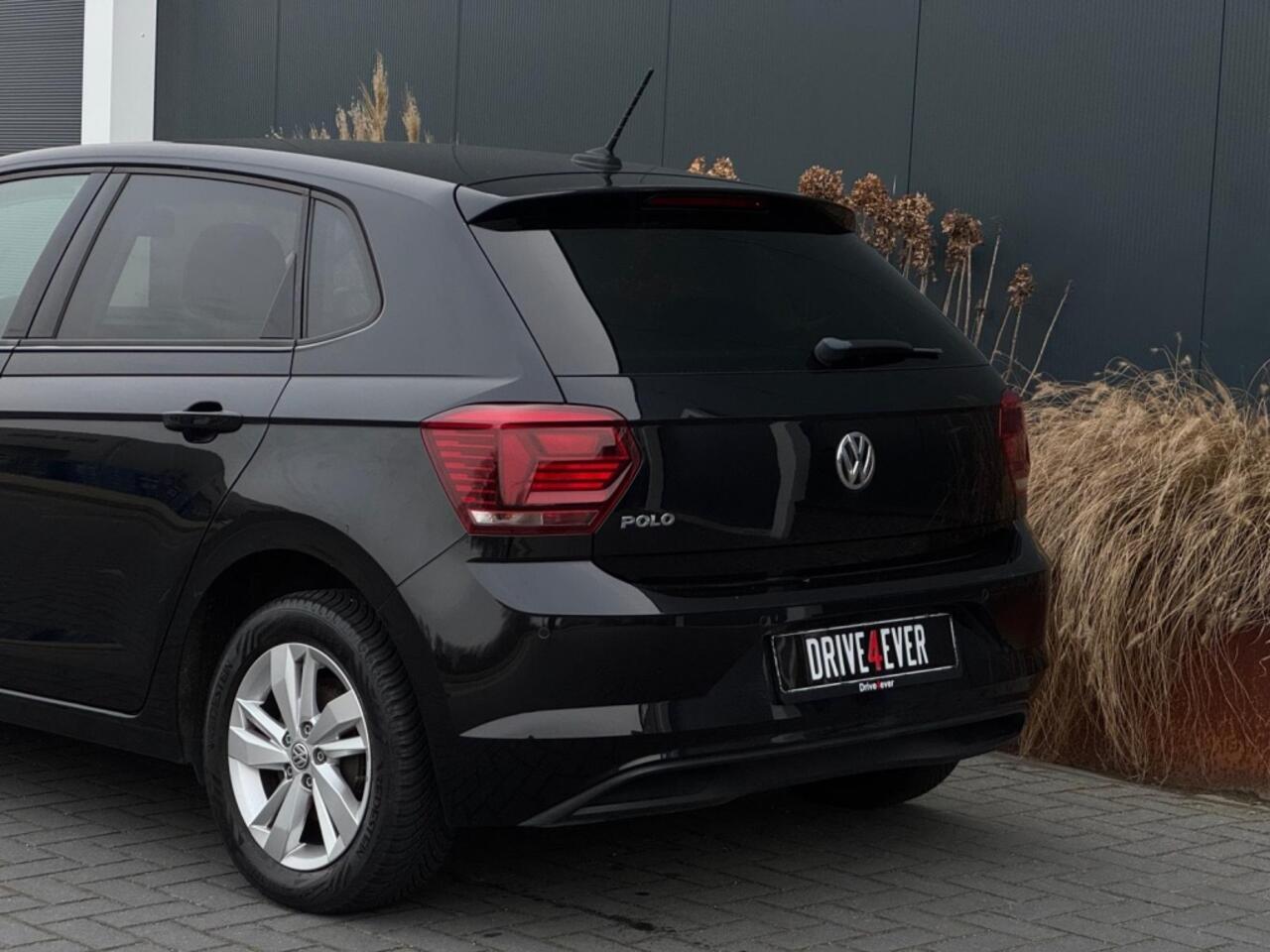 Volkswagen POLO 1.0 TSI Comf.l. Bus. NAVI ACC AIRCO PDC SPORTVELGEN ELEK PAKKET