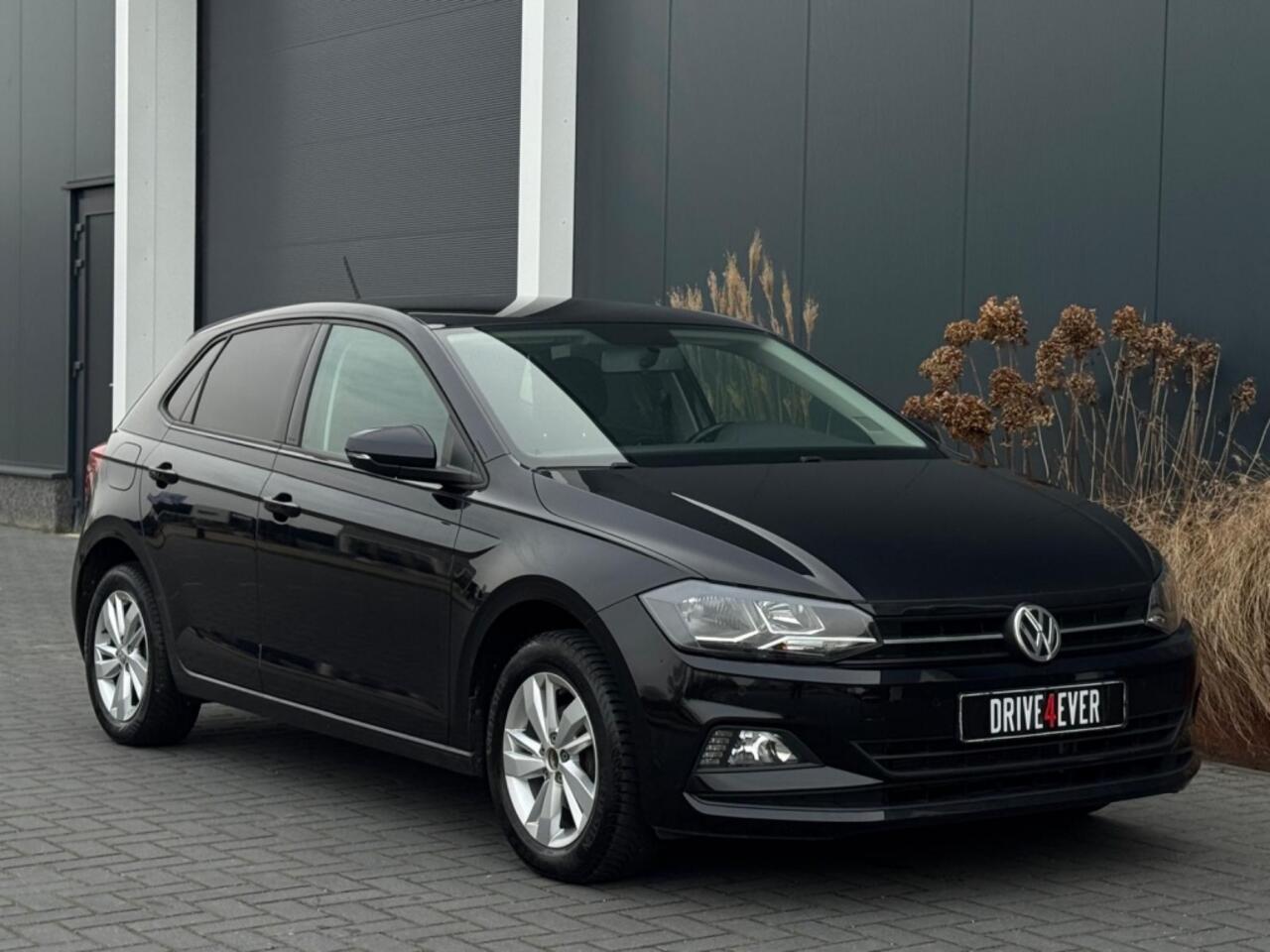 Volkswagen POLO 1.0 TSI Comf.l. Bus. NAVI ACC AIRCO PDC SPORTVELGEN ELEK PAKKET