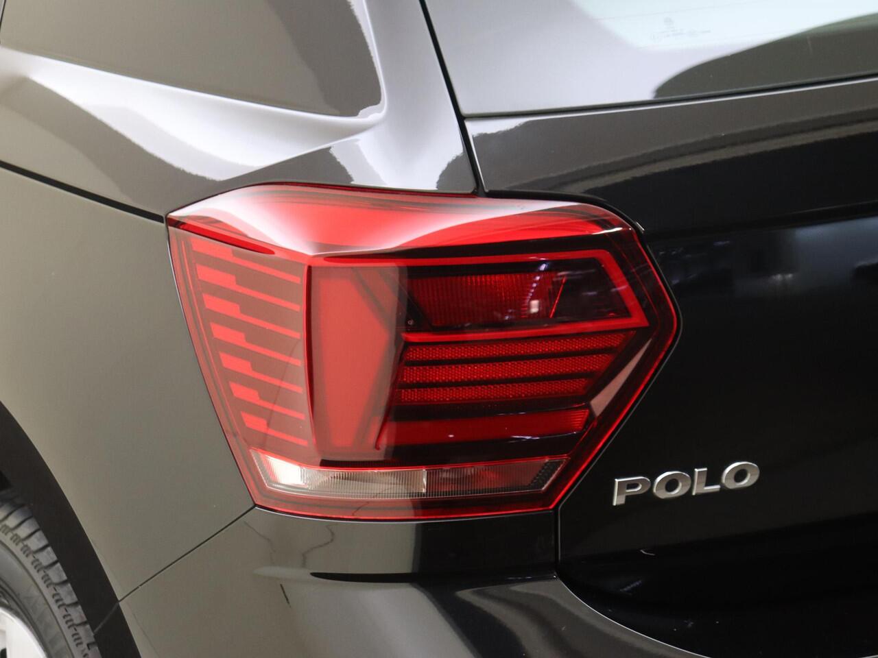 Volkswagen POLO 1.0 TSI Comfortline | Adaptieve cruise control | Bluetooth | Airco | Armsteun voor | Elektrisch verstelbare buitenspiegels |