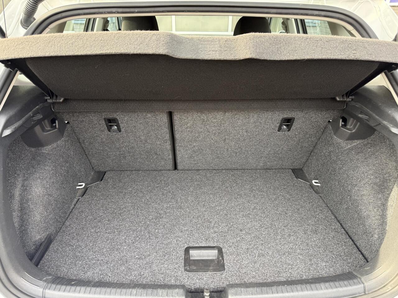 Volkswagen POLO 1.0 MPI CRUISE STOELVERW. APPLE PDC V+A