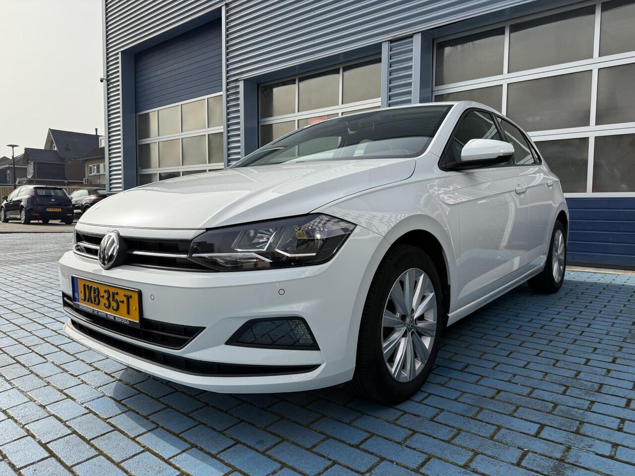Volkswagen POLO 1.0 MPI CRUISE STOELVERW. APPLE PDC V+A