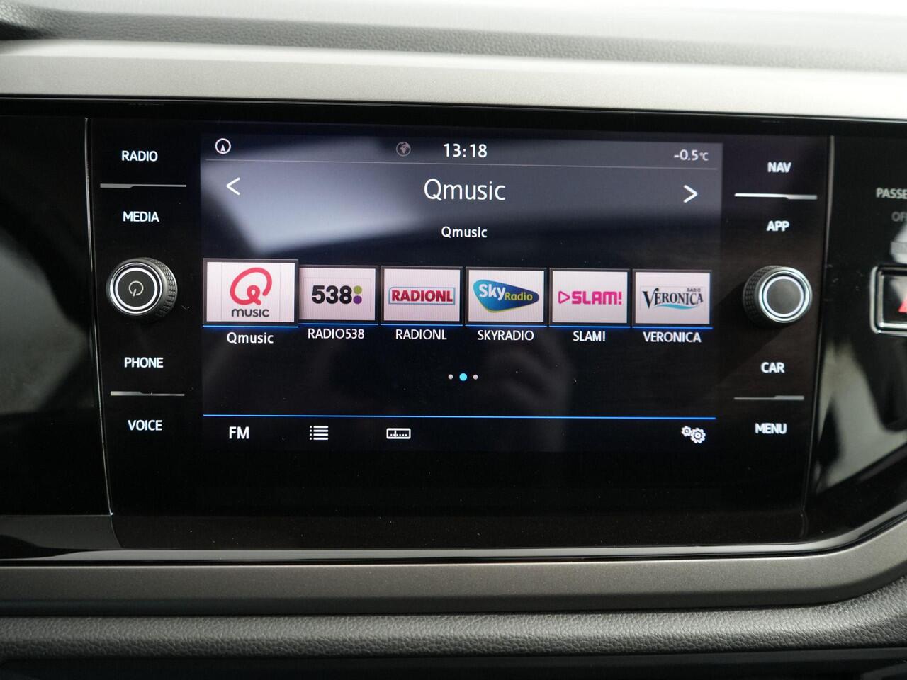 Volkswagen POLO 1.0 TSI Comfortline Pano | Clima | Led |