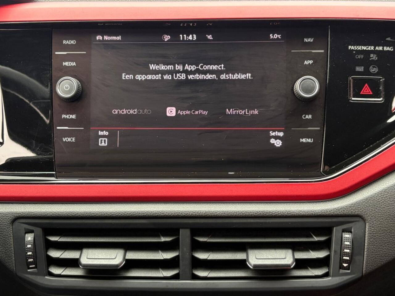 Volkswagen POLO 2.0 TSI AUT. GTI 200PK LED NAVI CAMERA DIGITALE-SCHERM LMV PDC