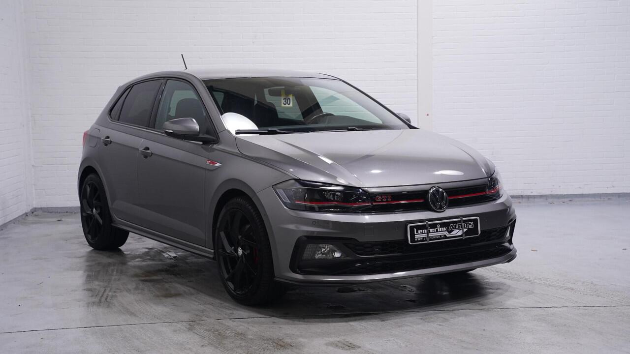 Volkswagen POLO 2.0 TSI GTI NAP Navi PDC Apple Carplay