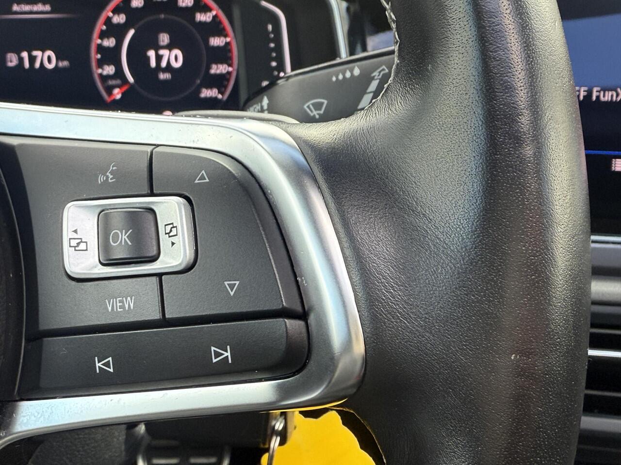 Volkswagen POLO 1.0 TSI Highline Business R | Panoramadak | 2x R-line | Virtual Cockpit | Climate Control | Carplay | Stoelverwarming | Achteruitrijcamera |