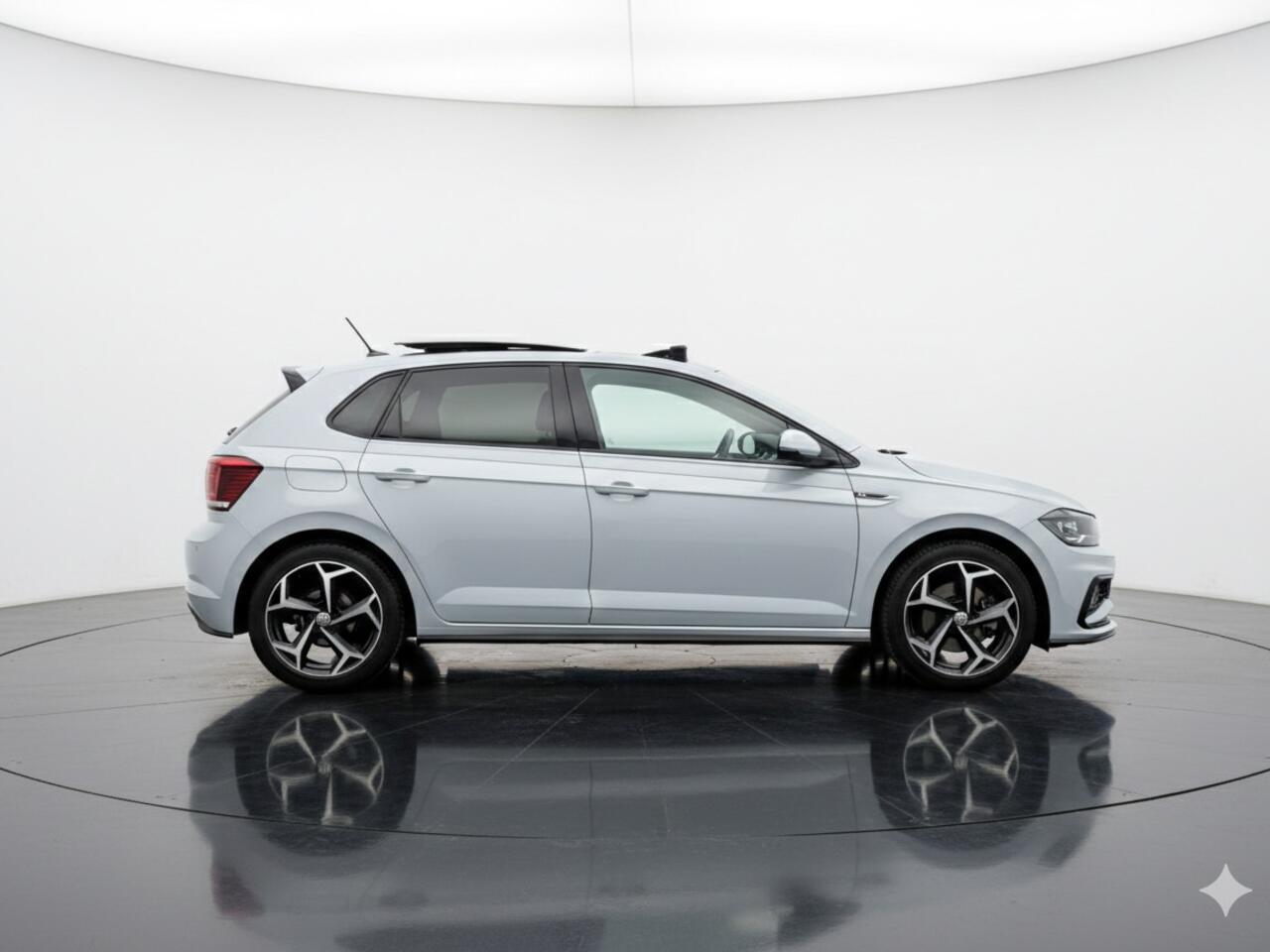 Volkswagen POLO 1.0 TSI Highline Business R | Panoramadak | 2x R-line | Virtual Cockpit | Climate Control | Carplay | Stoelverwarming | Achteruitrijcamera |