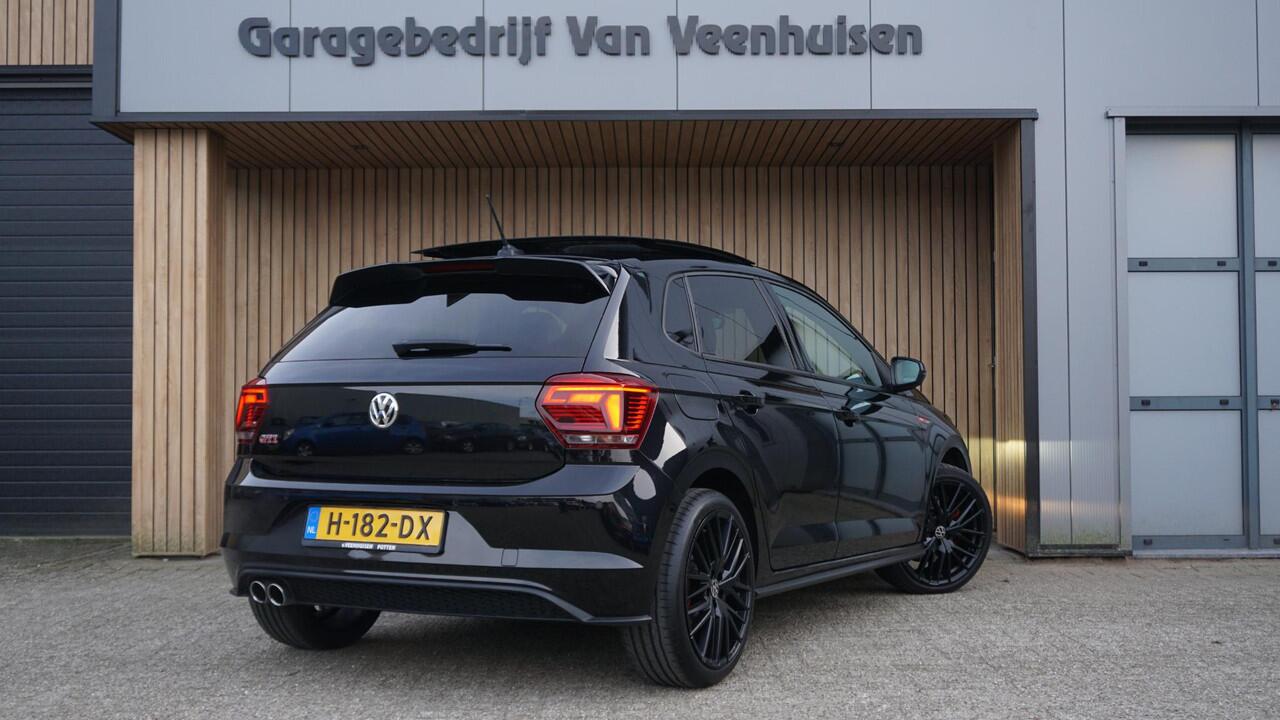 Volkswagen POLO GTI 2.0 TSI 200PK 5DRS DSG Pano.Dak Leder/Alcantara 18inch LM Keyless Virtual Beats Keyless *NL auto* 70341km!