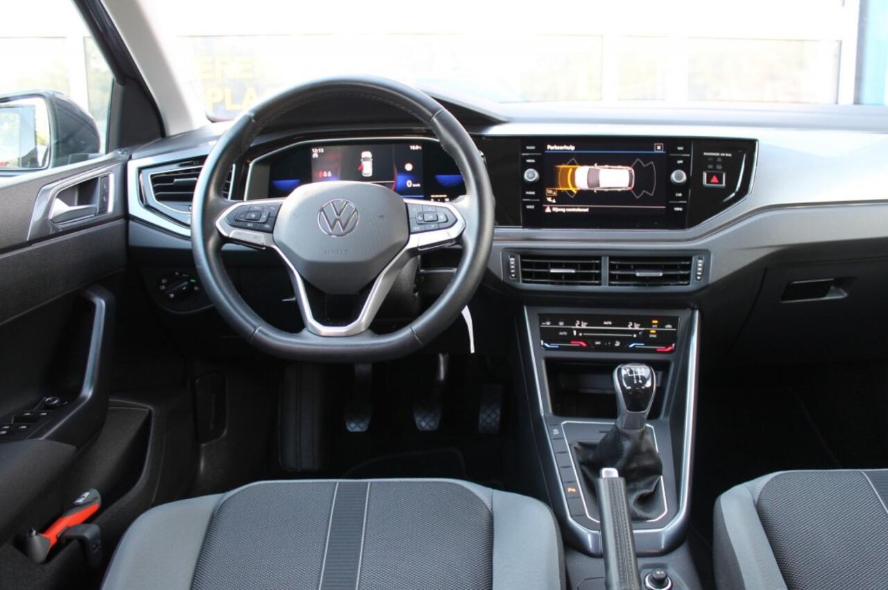 Volkswagen POLO 1.0 TSI STYLE Nieuw model/facelift IQ/Full led koplampen / Virtual cockpit